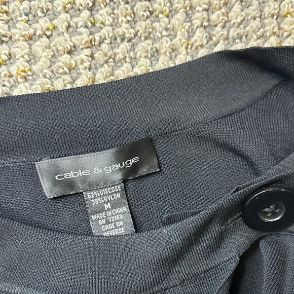 Gorgeous vintage y2k black fitted button-up cardigan with insane bell sleeves - Picture 6 of 6